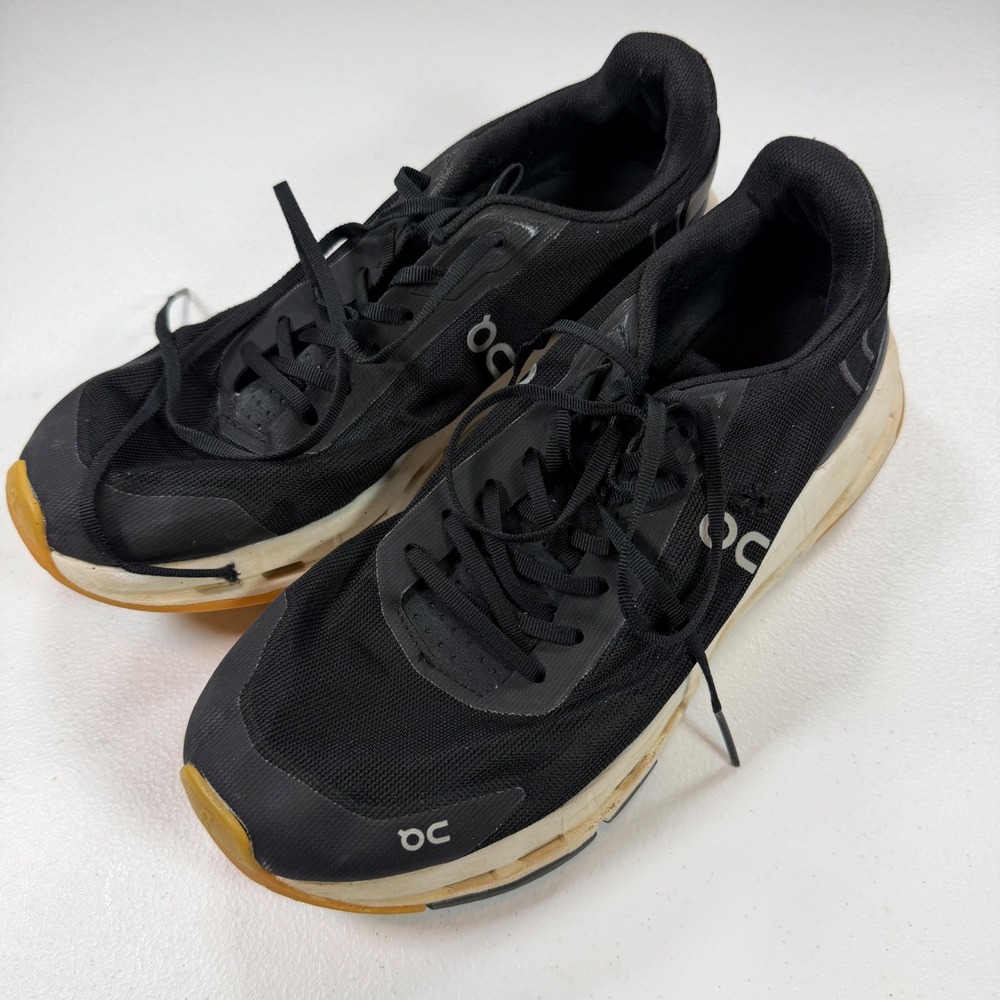 On Cloudrunner Running Shoes Mens 8 Black Good Condition 3ME30151430 Gum Sole